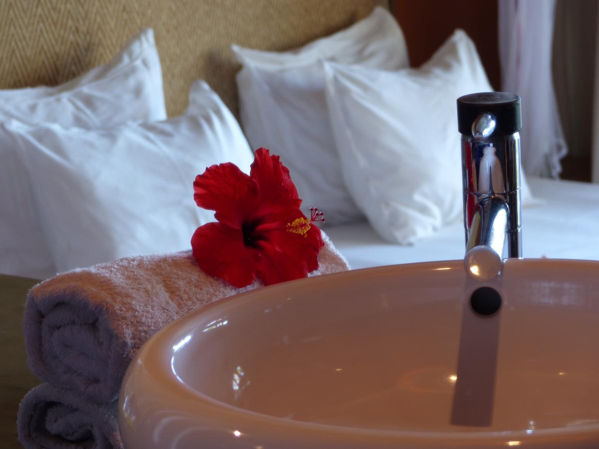 Talinjoo Hotel Tolagnaro Eksteriør billede